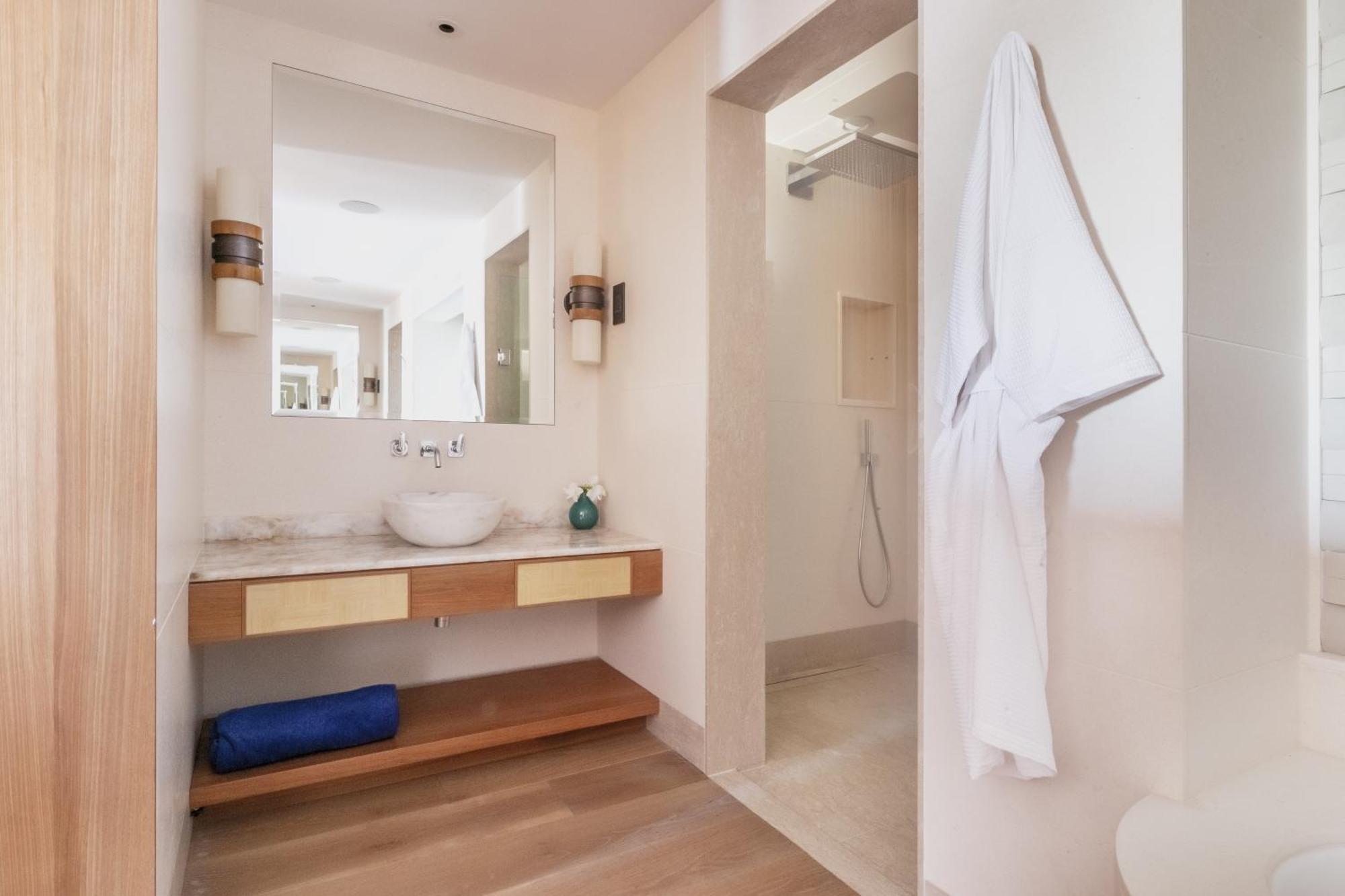 L'escale Marina & - Small Luxury Of The World 5*