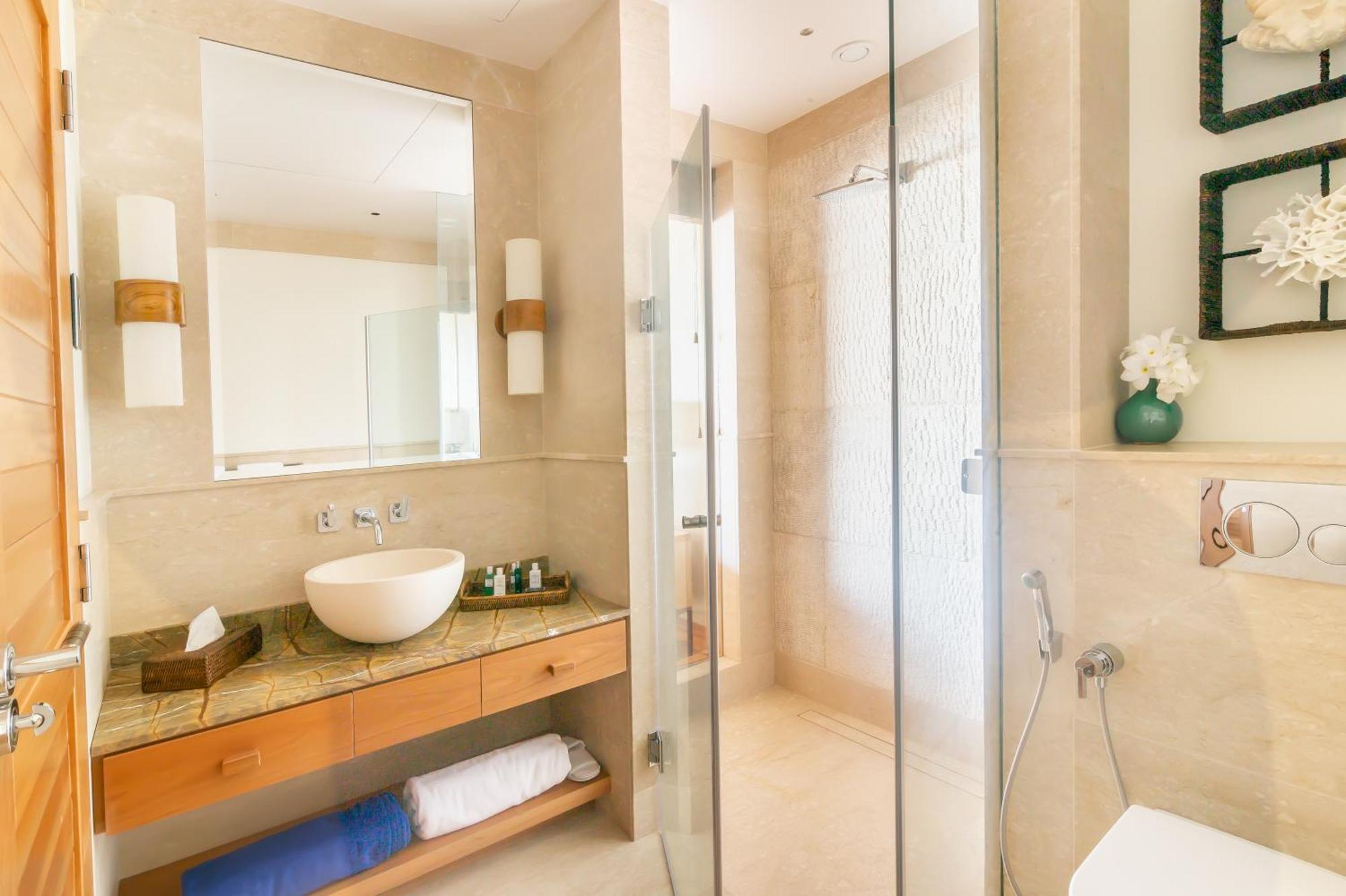 L'escale Marina & - Small Luxury Of The World 5* Victoria